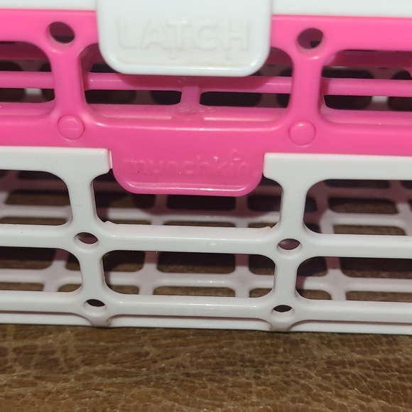 Munchkin Dishwasher Basket - Picture 4 of 7